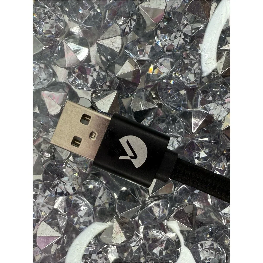 Mini charging cord cable USBC black silver Universal USB-C USB
